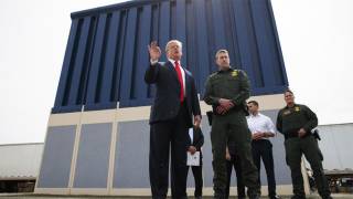 Trump Privately Presses for U.S. Military to Pay for Border Wall